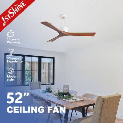 Guter Preis 52 Zoll Massivholzdeckenventilator mit starkem Gleichstrommotor und 6-Geschwindigkeits-Fernbedienung Online