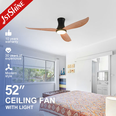 Guter Preis 52 Zoll Kunststoff Dekorativ 3 ABS Blade Flush Mount Deckenventilator Licht für niedrige Decke Online