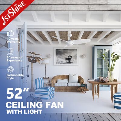 Qualität 52 Zoll Moderner Weißer Kunststoff-Deckenventilator mit ABS-Flügeln und leisem DC-Motor, integriertem LED-Licht Fabrik
