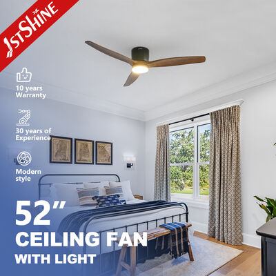 Qualität 52-Zoll-Deckenventilator mit Gleichstrommotor und Massivholzblättern für das Wohnzimmer Fabrik
