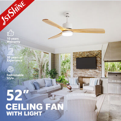 Guter Preis 52-Zoll-Deckenventilator mit Massivholzblättern und energieeffizientem Gleichstrommotor Online